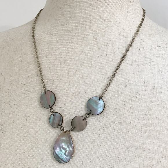 Premier Designs Tahiti Mother of Pearl Silver Plated Boho Chic Necklace - Picture 1 of 12